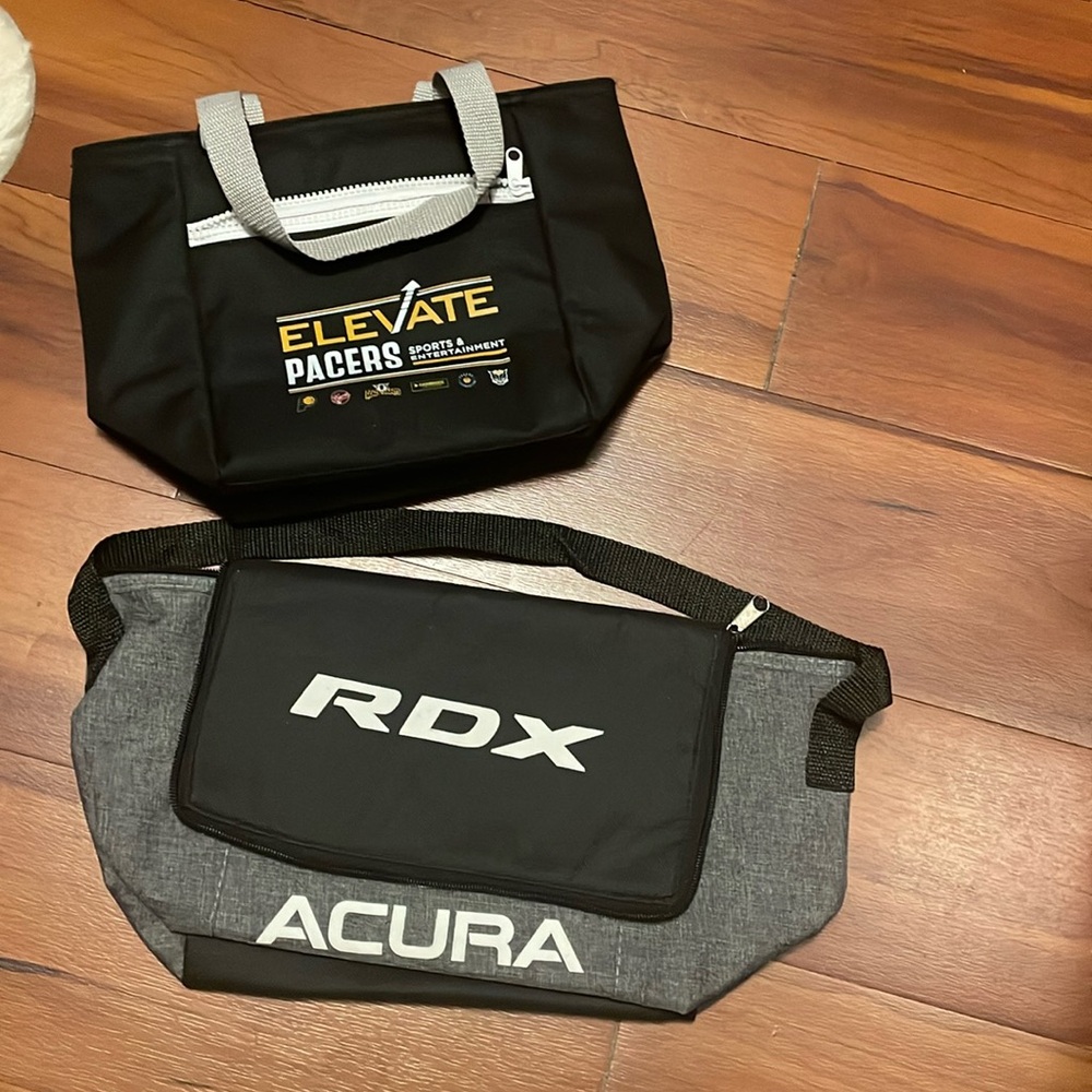 Set of two Cooler Bags Acura and Pacers